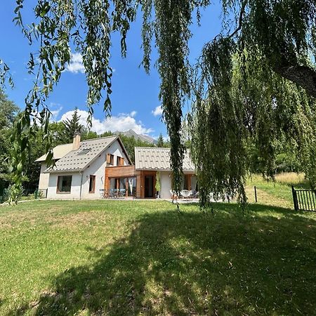 Maison Refaite A Neuf En Pleine Nature Puy-Saint-Eusebe Exteriör bild
